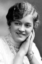 Agda Helin profile photo