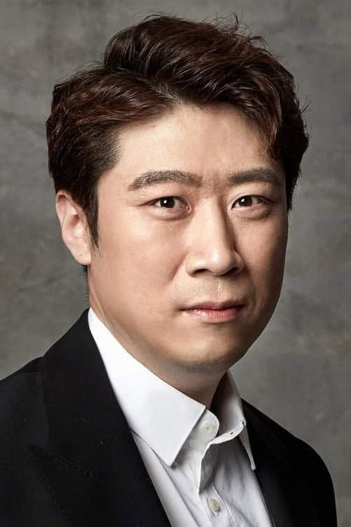 Kim Dae-jong profile photo