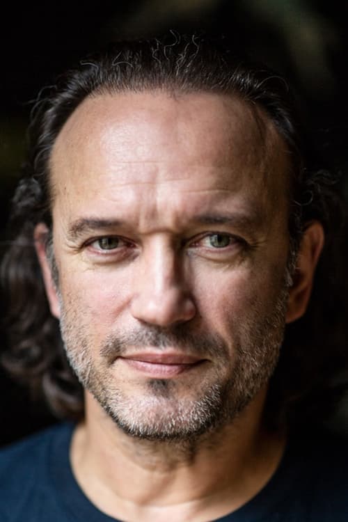 Vincent Perez profile photo