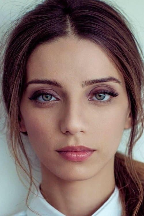 Angela Sarafyan profile photo