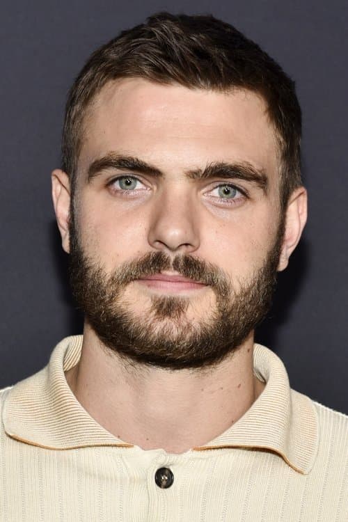 Alex Roe profile photo