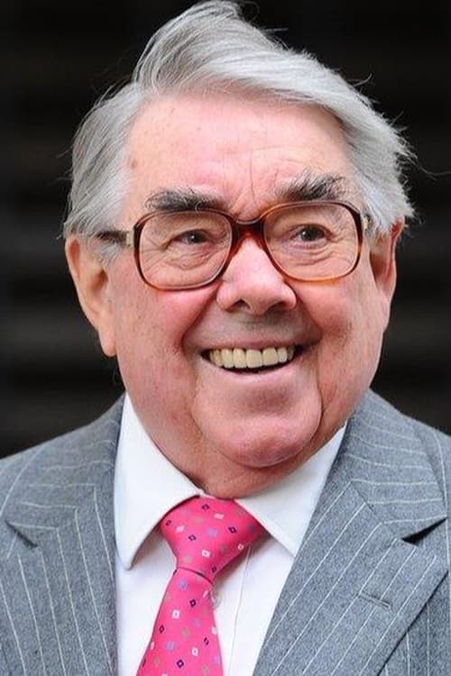Ronnie Corbett profile photo