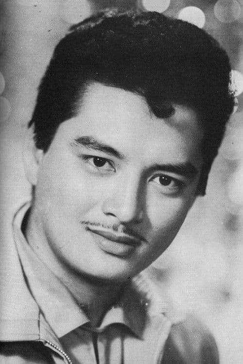 Man Theeraphol profile photo