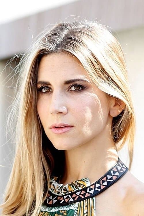 Nicoletta Romanoff profile photo