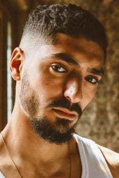 Sneazzy profile photo