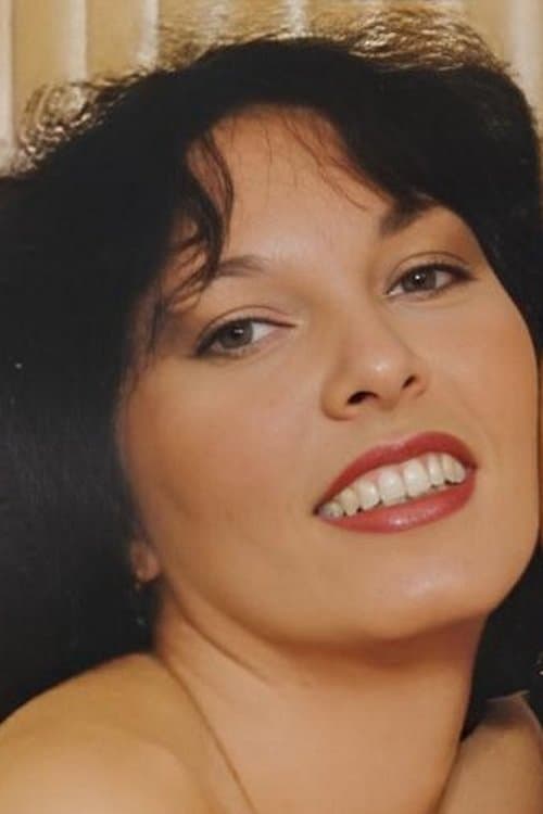 Carole L'Yle profile photo