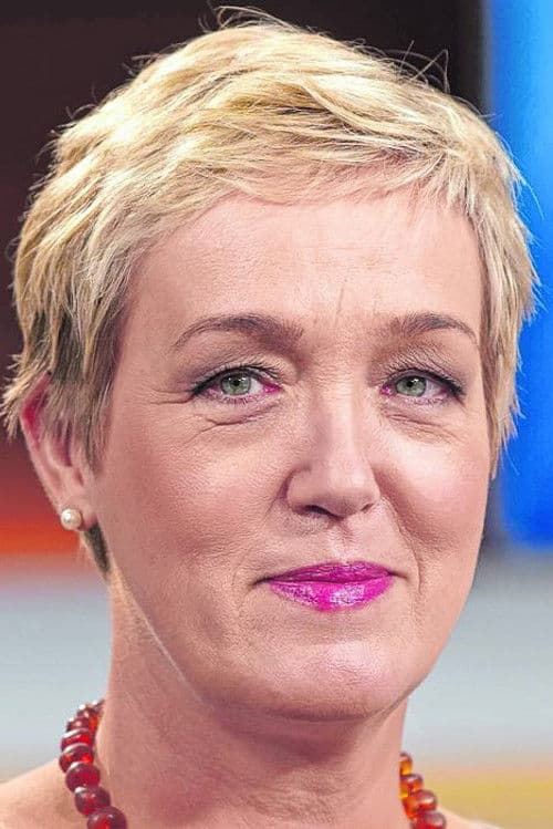 Constanze Stelzenmüller profile photo