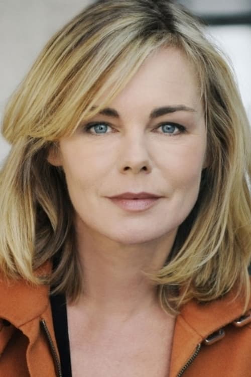 Saskia Valencia profile photo