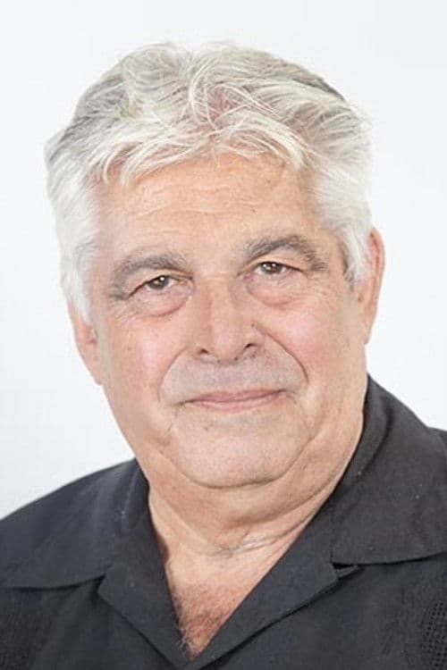 Carlos Valenzuela profile photo