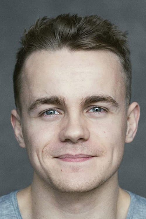 Mackintosh Muggleton profile photo