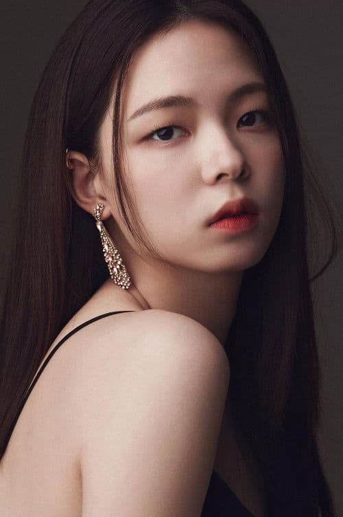 Cho Yu-jung profile photo