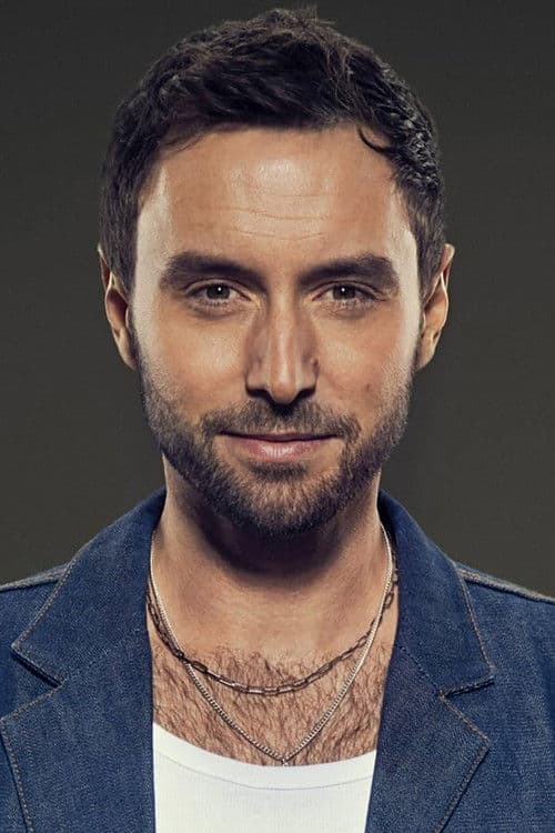 Måns Zelmerlöw profile photo