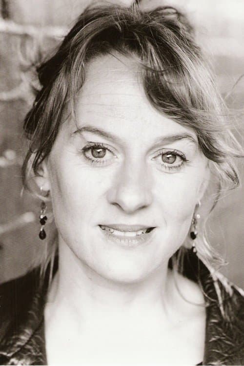 Niamh Cusack profile photo