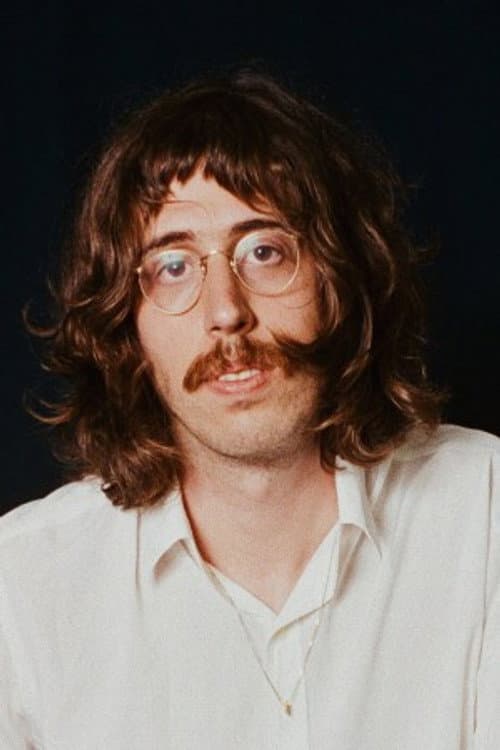 Tim Bernardes profile photo