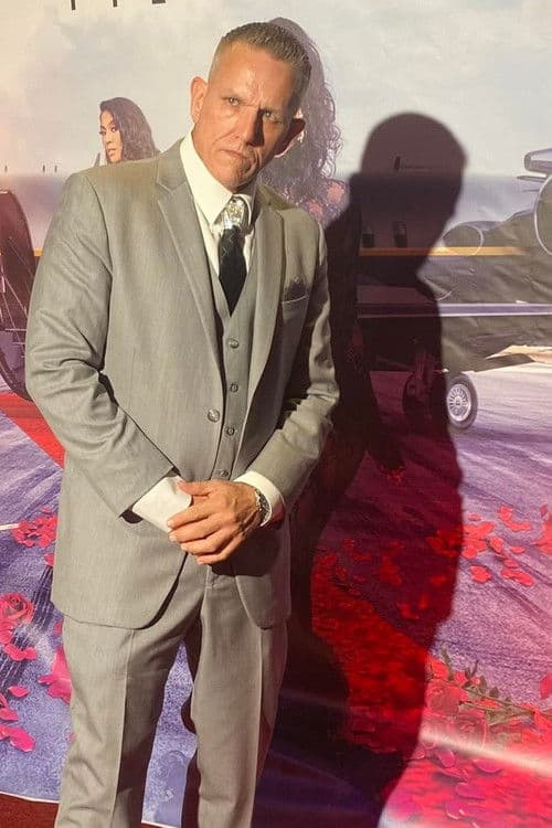 Kris D. Roberts profile photo