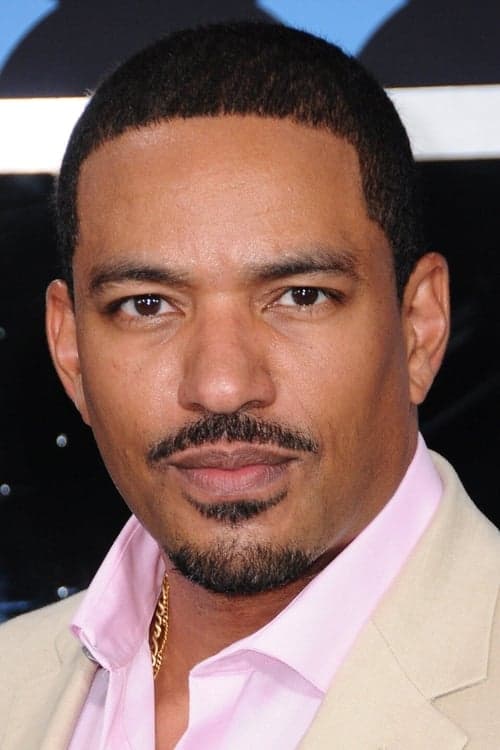 Laz Alonso profile photo