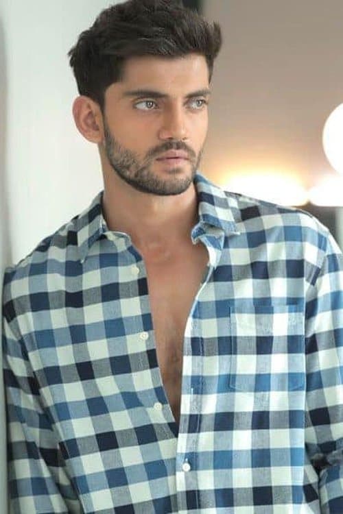 Zaheer Iqbal profile photo