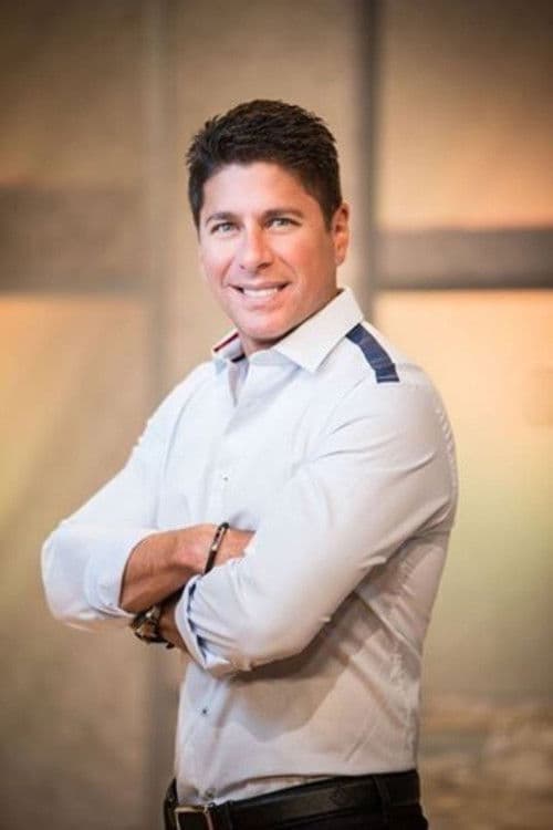 Raymond Arrieta profile photo