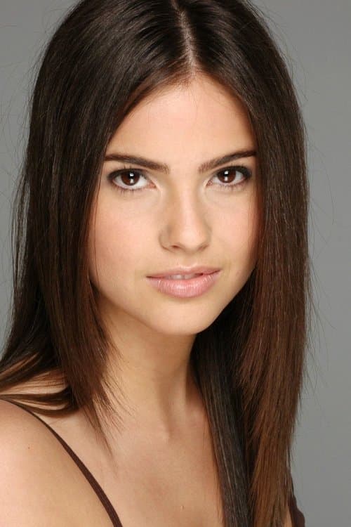 Shelley Hennig profile photo