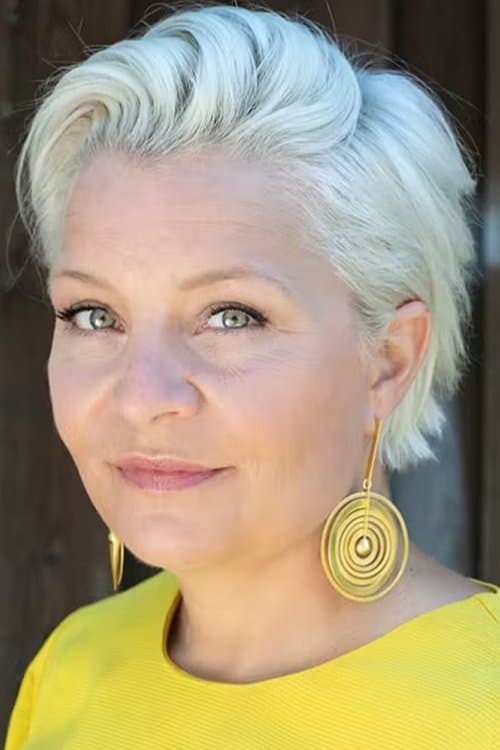 Signe Lindkvist profile photo
