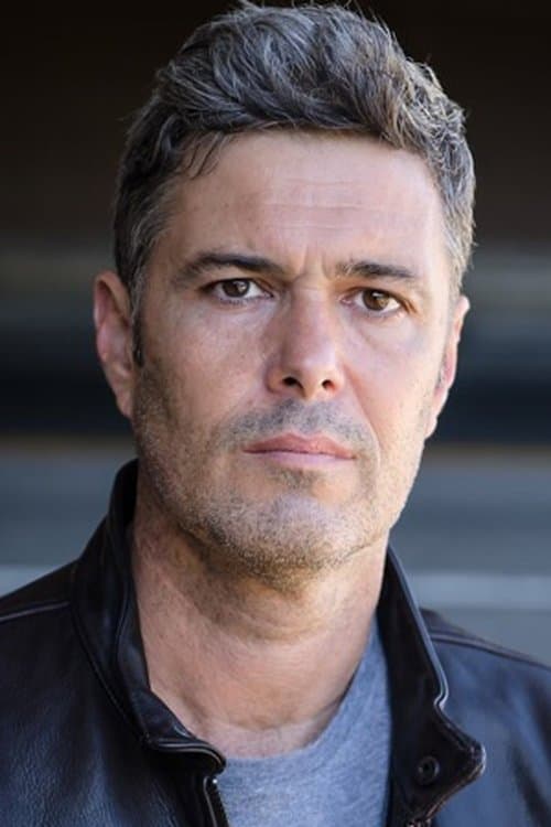 Carlos Bernard profile photo