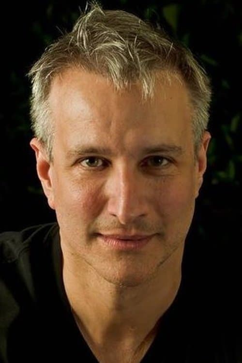 Bronson Pinchot profile photo