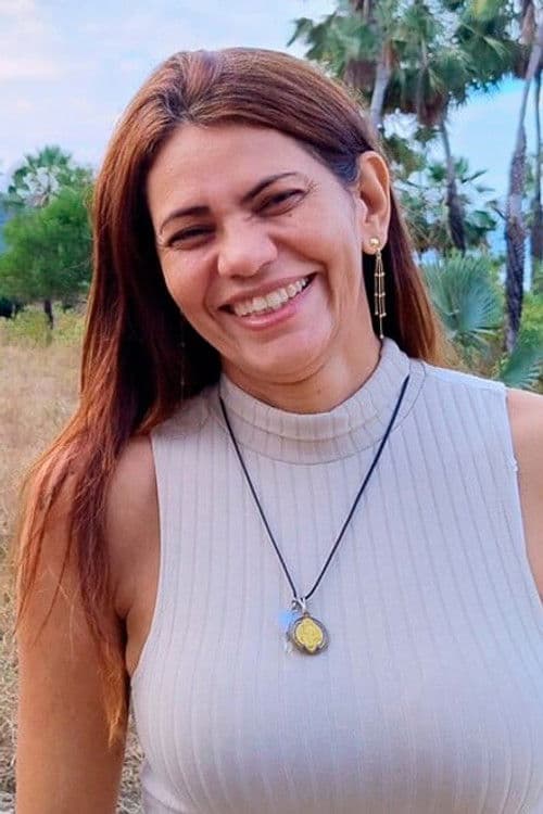 Dênia Cruz profile photo