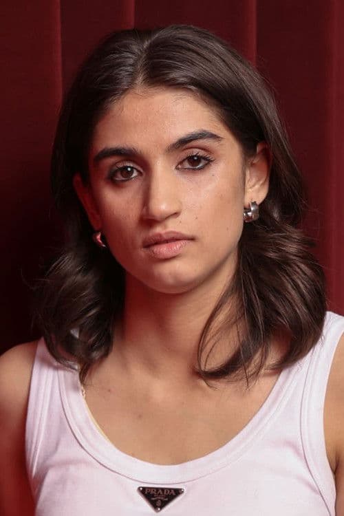 Mia Tharia profile photo