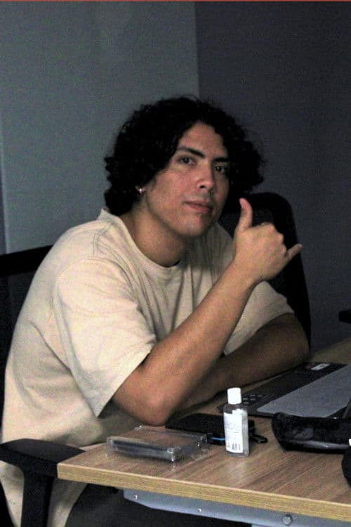 Enzo Moura profile photo