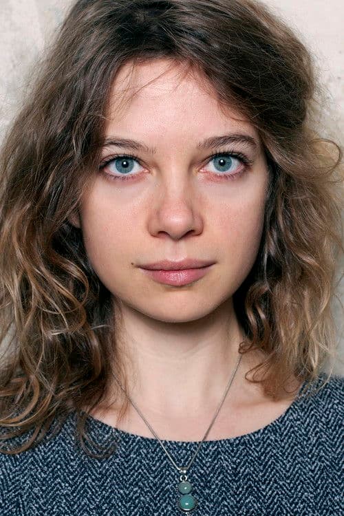 Laura Tuillier profile photo