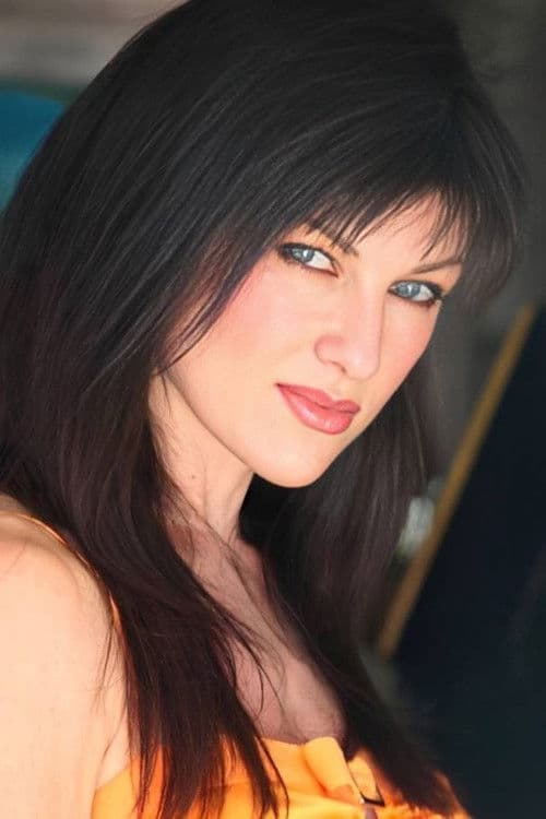 Caroline Ambrose profile photo