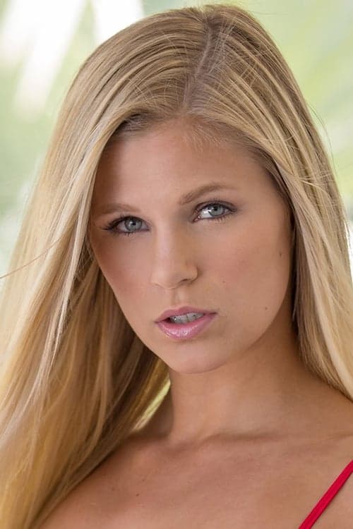 Scarlet Red profile photo