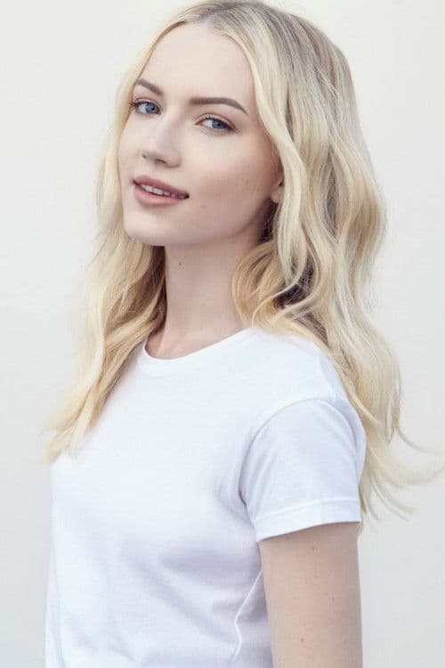 Emily Ruhl profile photo