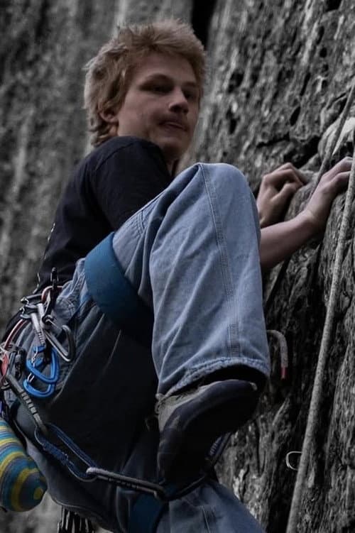 Maxwell Battle profile photo