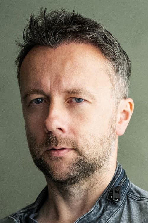 Edward Llewelyn profile photo