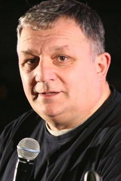 Smug Roberts profile photo