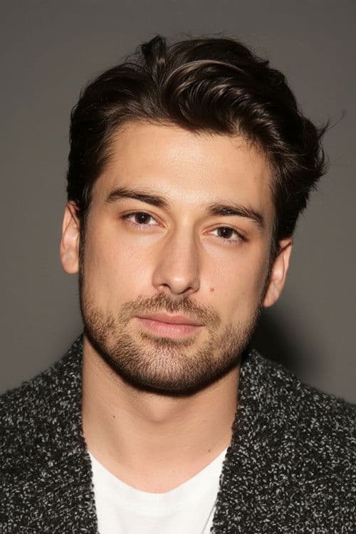 Alp Navruz profile photo