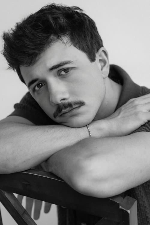 Bradley Steven Perry profile photo