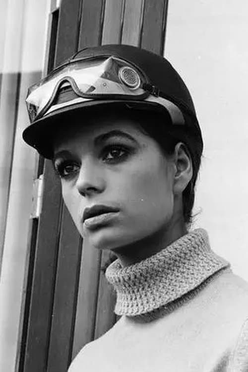 Isabelle De Funès profile photo