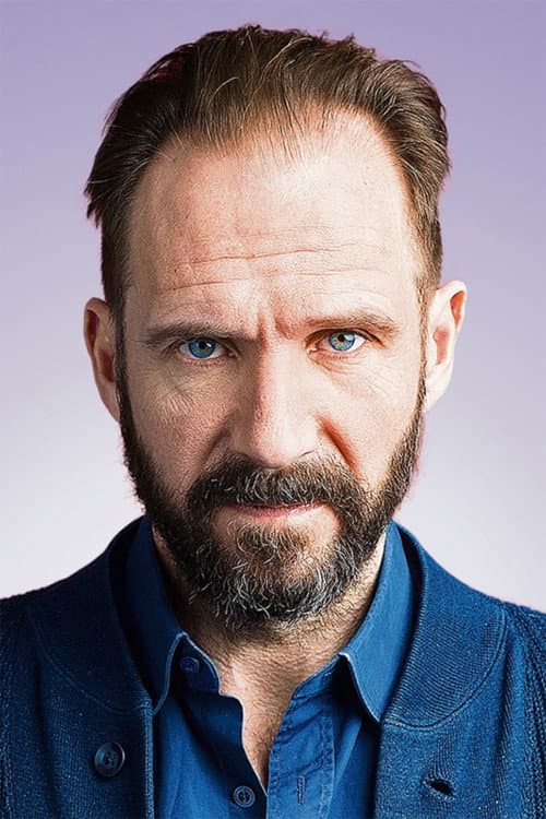 Ralph Fiennes profile photo