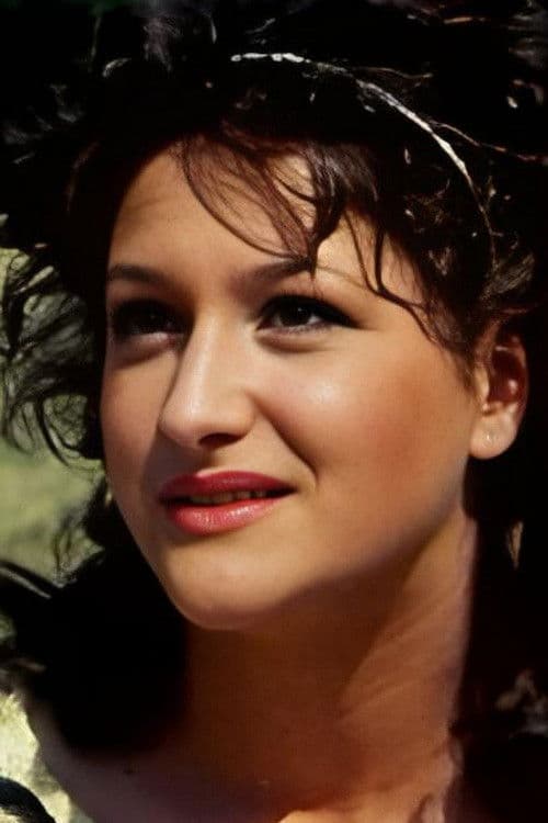 Mina Houghe profile photo