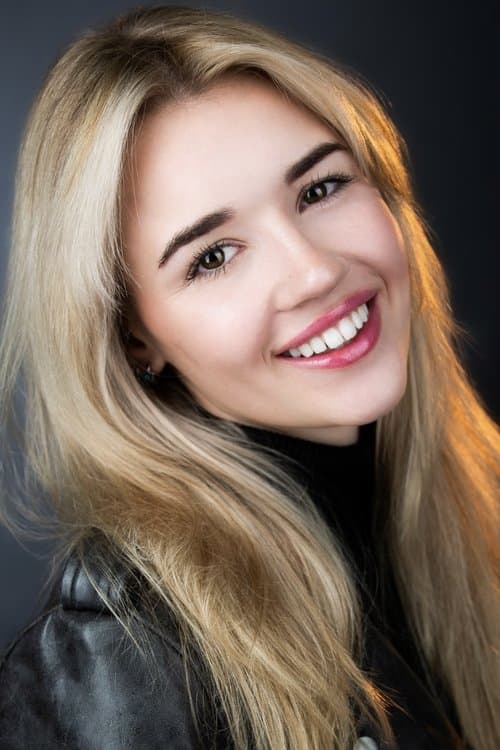 Eliza Hope profile photo