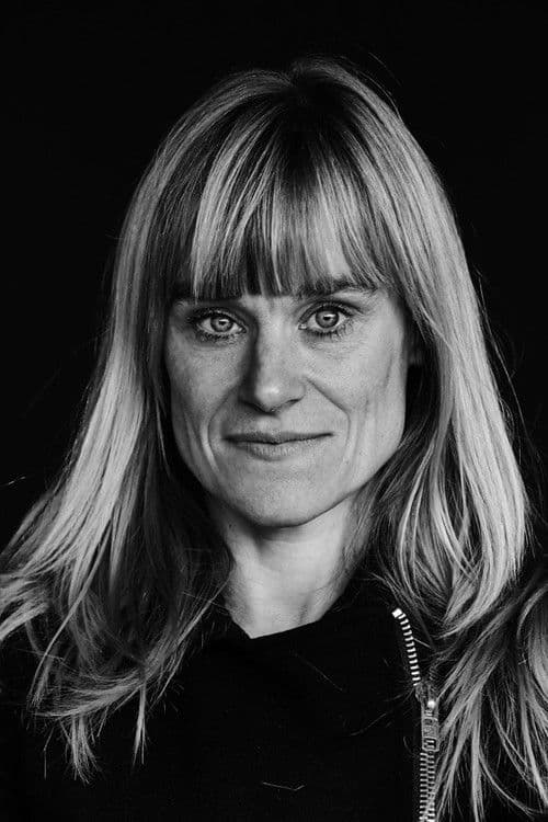 Eva Schram profile photo