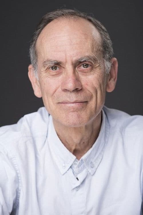 Vicente León profile photo