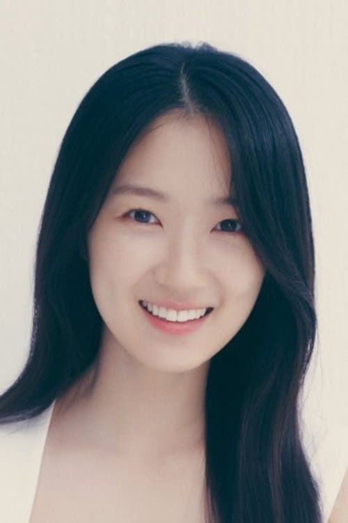 Kim Hye-yoon profile photo