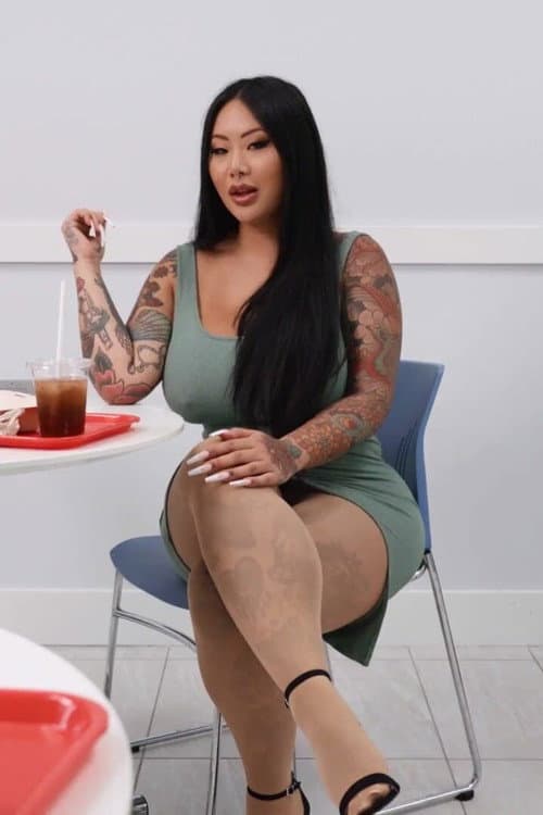Connie Perignon Futanari Pisser poster