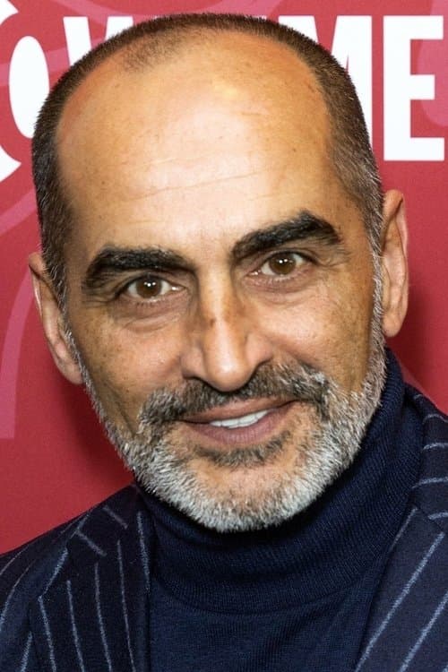 Navid Negahban profile photo