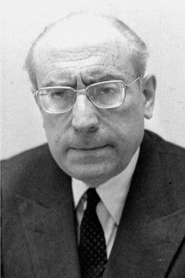 Enrique Tierno Galván profile photo