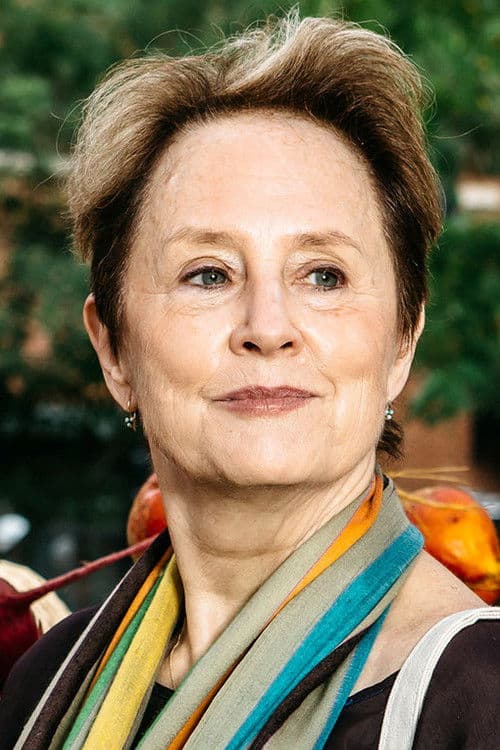 Alice Waters profile photo