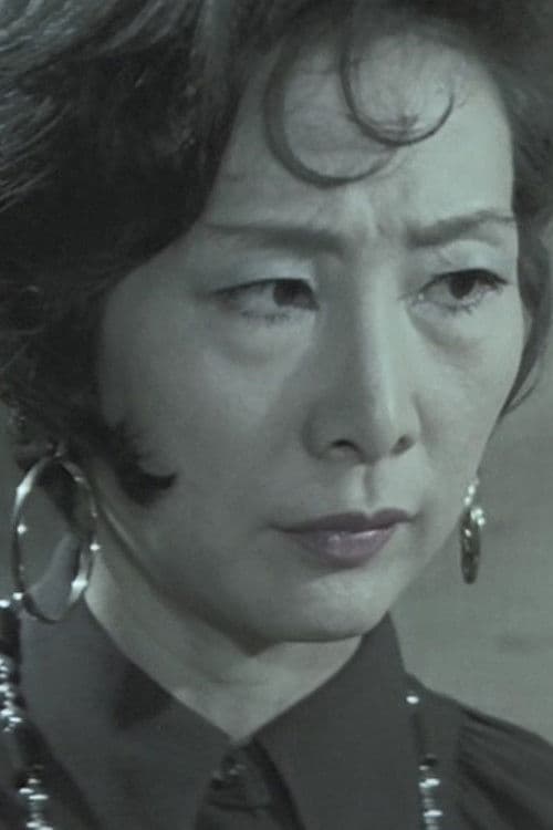 Lee Hwang-ja profile photo